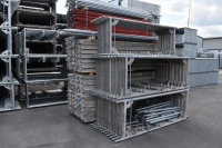357,96 m² gebrauchtes Stahlgerüst mit gebrauchten Stahlböden