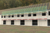 135,70 m² neues Dachfanggerüst mit...