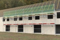 121,27 m² neues Dachfanggerüst mit Alu-Robustböden