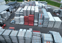 195,25 m² neues Stahlgerüst mit Stahlböden